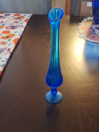 Glass swung vase in Colonial Blue by Fenton Art Glass