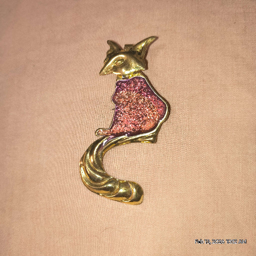 Gold-tone metal fox brooch with pink enamel and rhinestones