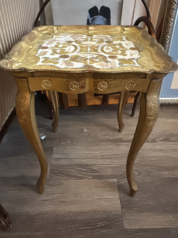 Giltwood Italian Florentine side table with hand-painted decorative top and cabriole legs