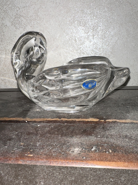Crystal glass swan figurine or dish by Lenox