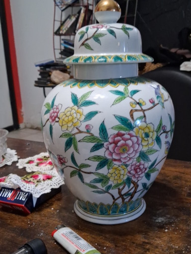 Porcelain ginger jar with floral decoration by Andrea by Sadek