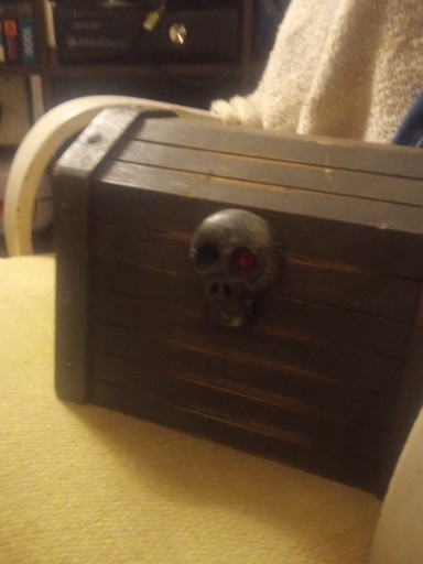 Wooden toy pirate treasure chest by Melissa & Doug