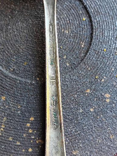 Silver-plated spoon in 'Exquisite' pattern by Wm Rogers & Son
