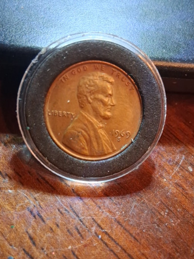 Bronze Lincoln Memorial Cent penny dated 1969-S with possible doubled die obverse (DDO) variety