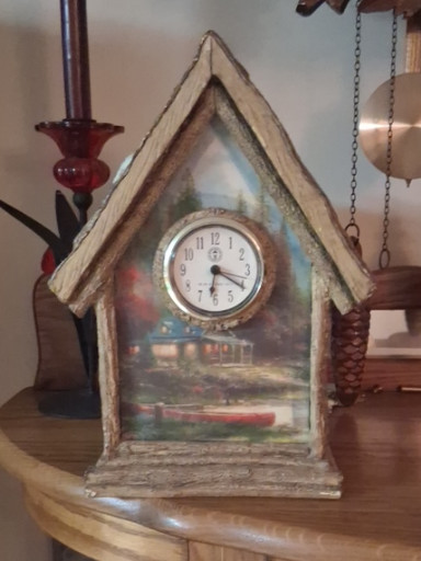 Decorative mantel clock featuring Thomas Kinkade's 'The End of a Perfect Day' artwork