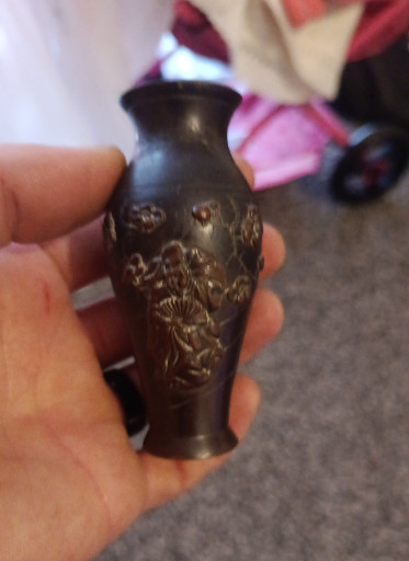 Bronze miniature vase with bas-relief bird decoration, Japanese Meiji period