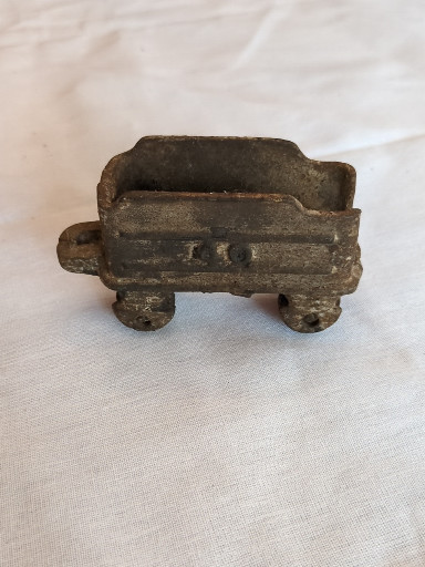 Cast iron toy train coal car #40