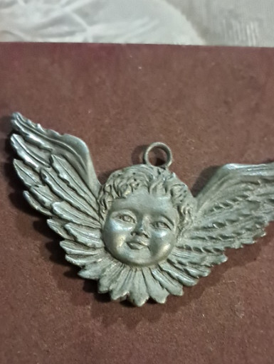 Pewter cherub angel pendant by Seagull Pewter
