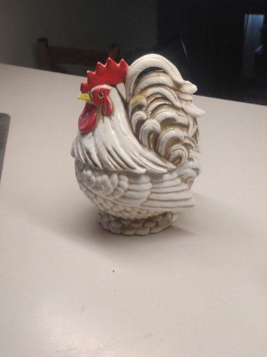 Ceramic rooster cookie jar by Atlantic Molds, circa 1966