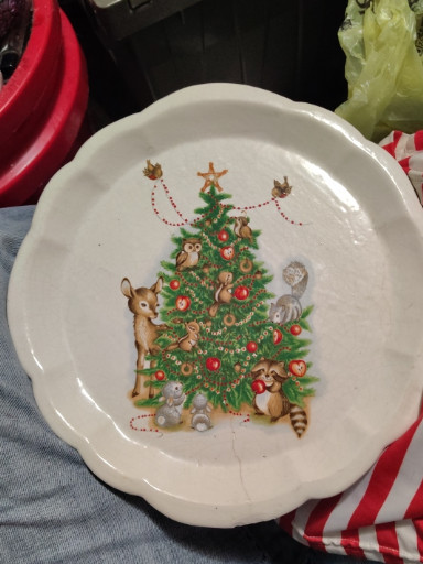 Ceramic decorative plate with Christmas tree and woodland animals design