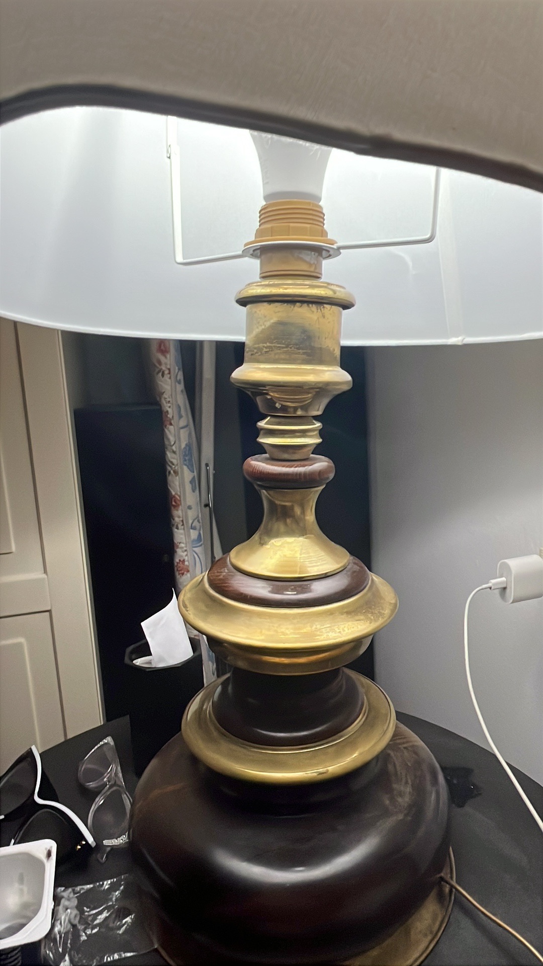 Lampada da tavolo in ottone stile Stiffel di metà secolo