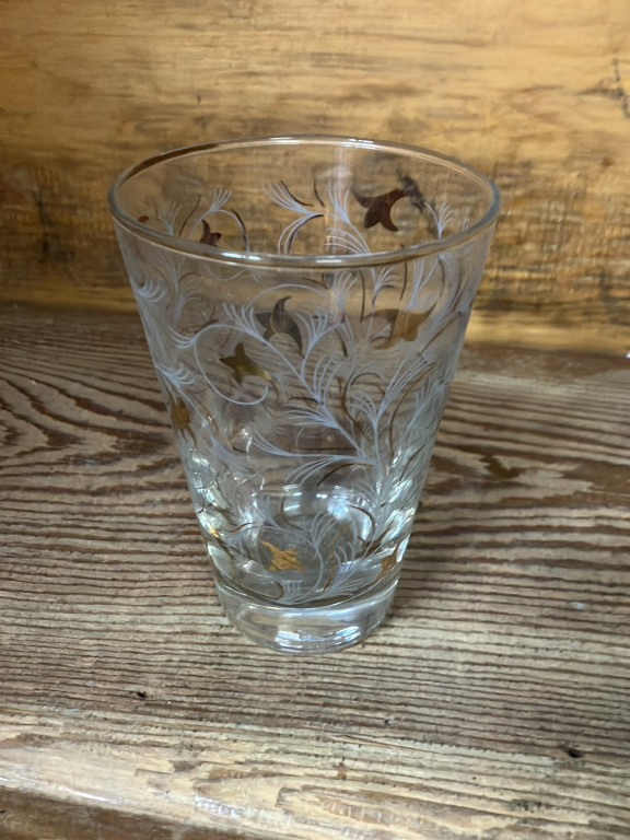 Glass tumbler with 'Royal Fern' pattern by Libbey Glass Company