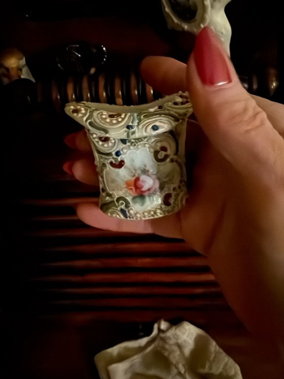 Porcelain hat pin holder with hand-painted floral decoration and gold moriage work, Nippon era