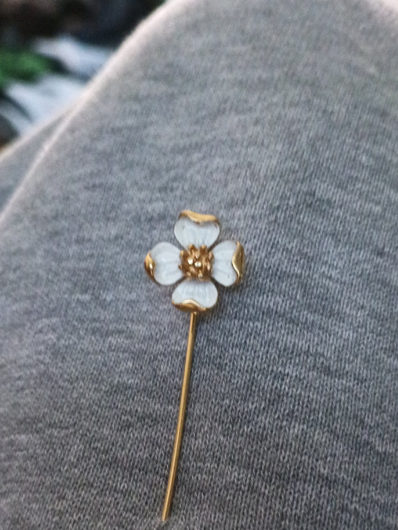 Gold-tone metal and enamel dogwood flower stick pin by Trifari