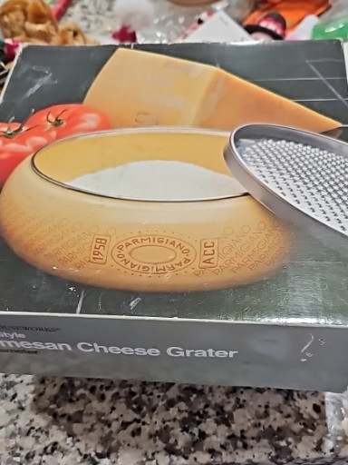 Ceramic Parmigiano Reggiano cheese grater and storage bowl by Emilia Food Love