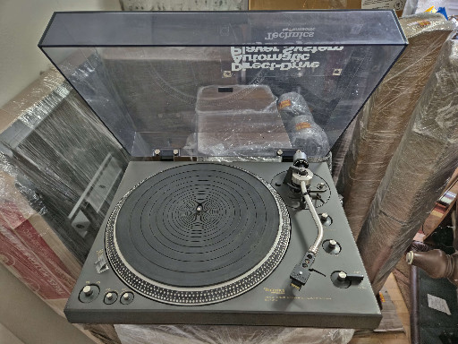 Technics SL-1510 Direct Drive Turntable