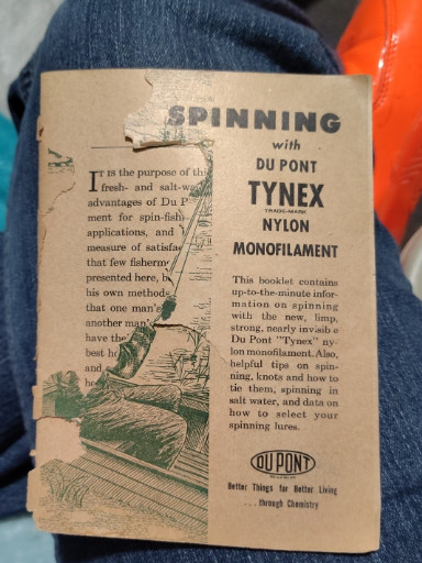 Vintage booklet titled 'Spinning with Du Pont Tynex Nylon Monofilament' by DuPont