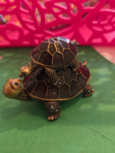 Enameled metal trinket box with Austrian crystals depicting stacked turtles