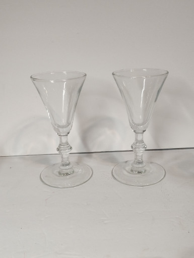Pair of vintage clear glass sherry or aperitif glasses