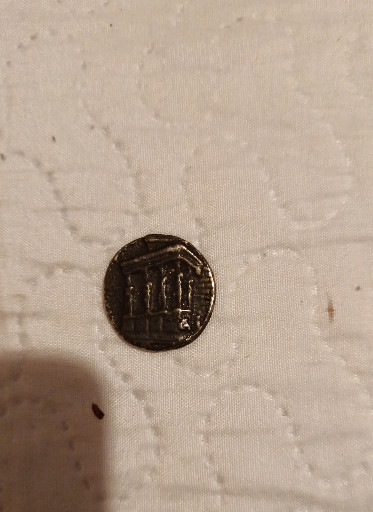 Bronze Roman provincial coin, Philip I (244-249 AD), Damascus mint