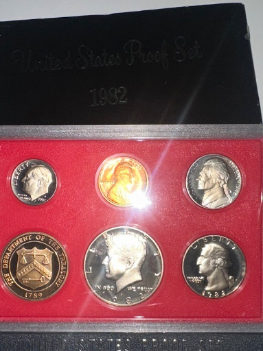 1982 United States Proof Set in original government packaging
