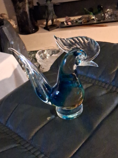 Murano glass bird figurine with blue and clear sommerso technique
