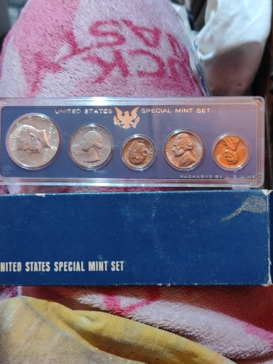 1966 United States Special Mint Set containing five coins in original government packaging