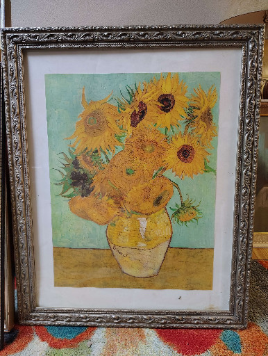 Reproduction of oil painting 'Sunflowers' by Vincent van Gogh
