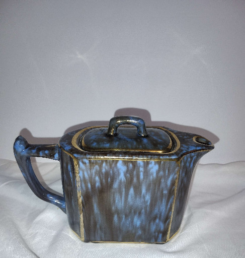 Ceramic teapot with marbled blue and gold glaze by Wade England
