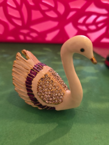 Enameled metal swan trinket box with rhinestone embellishments