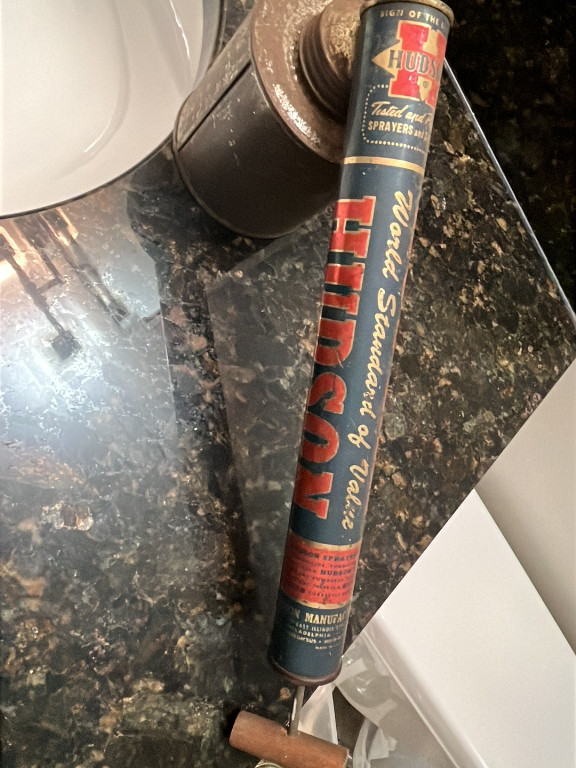 Vintage Hudson hand pump garden sprayer