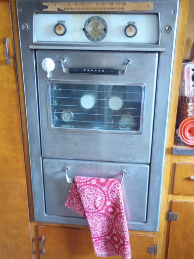 Vintage Tappan built-in double wall oven, circa 1950s
