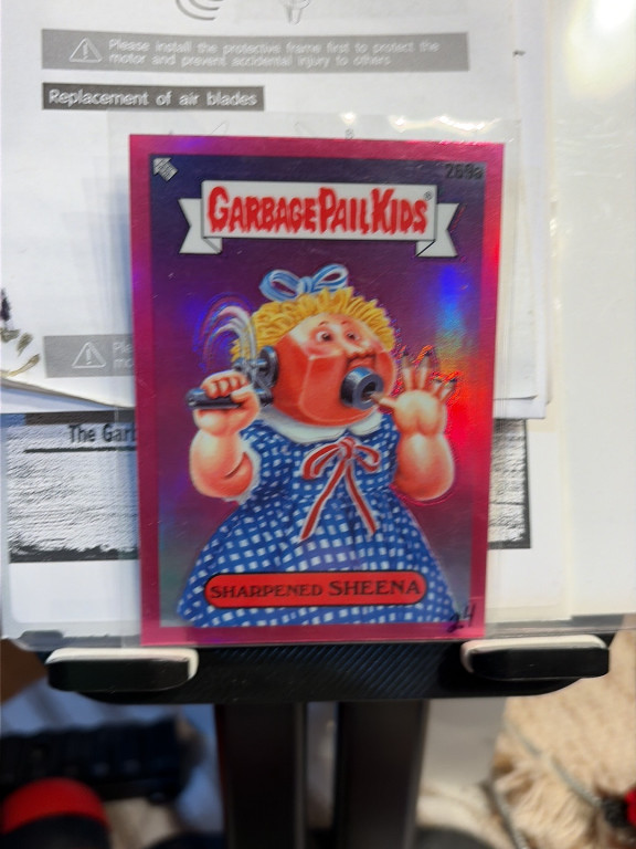 Garbage Pail Kids trading card 'Sharpened Sheena' #269a by Topps