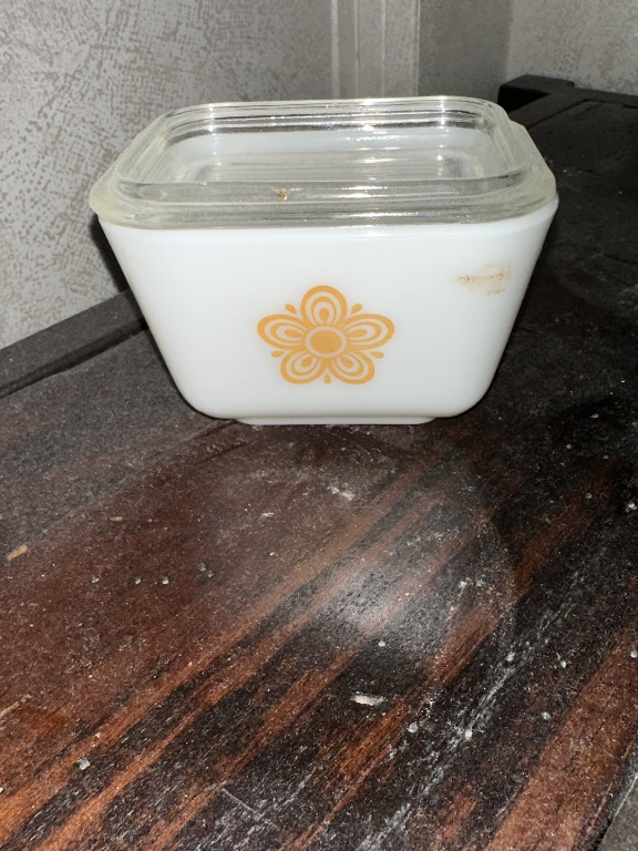 Pyrex milk glass refrigerator dish with 'Butterfly Gold' pattern by Corning