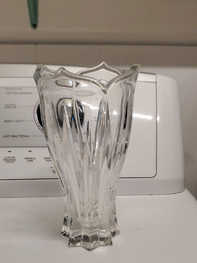 Lead crystal vase in 'Lotus' pattern by Gorham