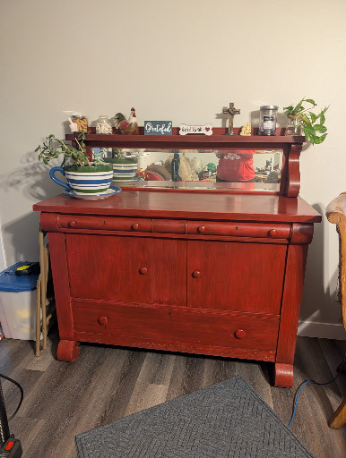 Oak sideboard buffet with mirrored gallery, American Empire style