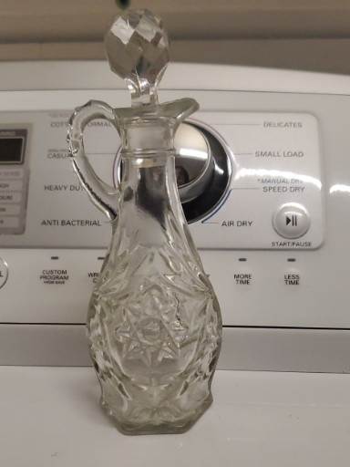 Pressed glass oil and vinegar cruet in 'Star of David' pattern by Anchor Hocking