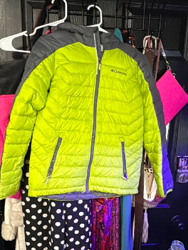 Columbia Powder Lite youth hooded puffer jacket in neon yellow with Omni-Heat technology