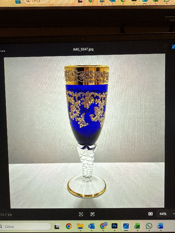 Calice in vetro di Murano blu cobalto con decorazioni in oro 24k