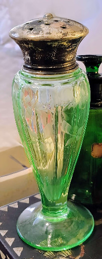Green Depression glass footed vase in 'Cameo' (also known as 'Ballerina') pattern by Hocking Glass Company