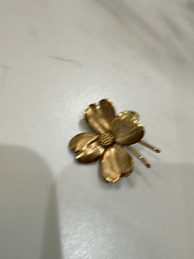 Gold-filled flower brooch, possibly by Winard or similar mid-century American costume jewelry maker
