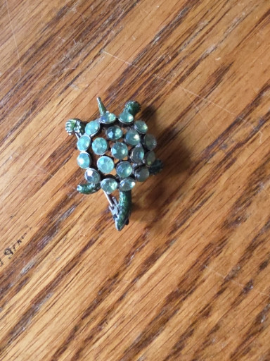 Vintage silver-tone turtle brooch with turquoise-colored enamel and rhinestones