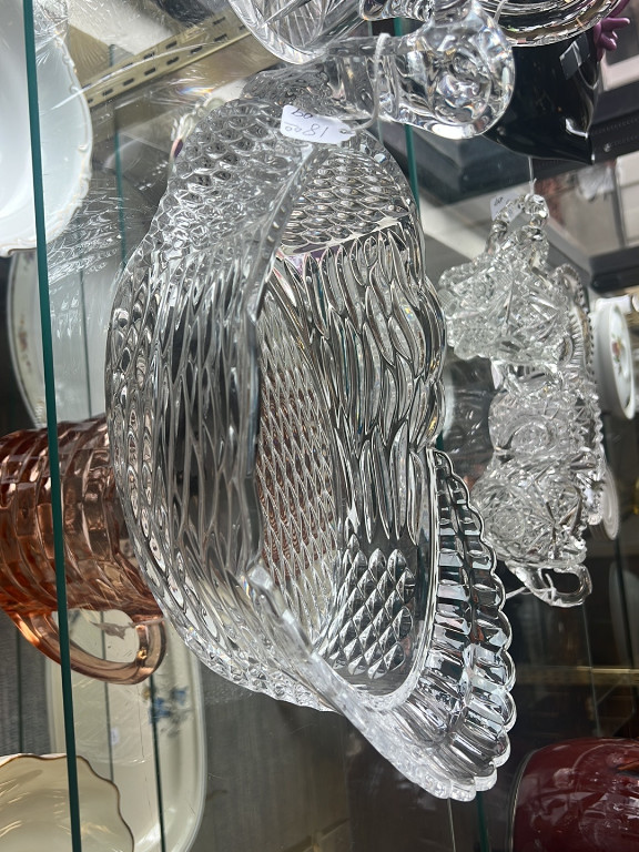 Lead crystal decorative bowl with turkey motif by Shannon Crystal