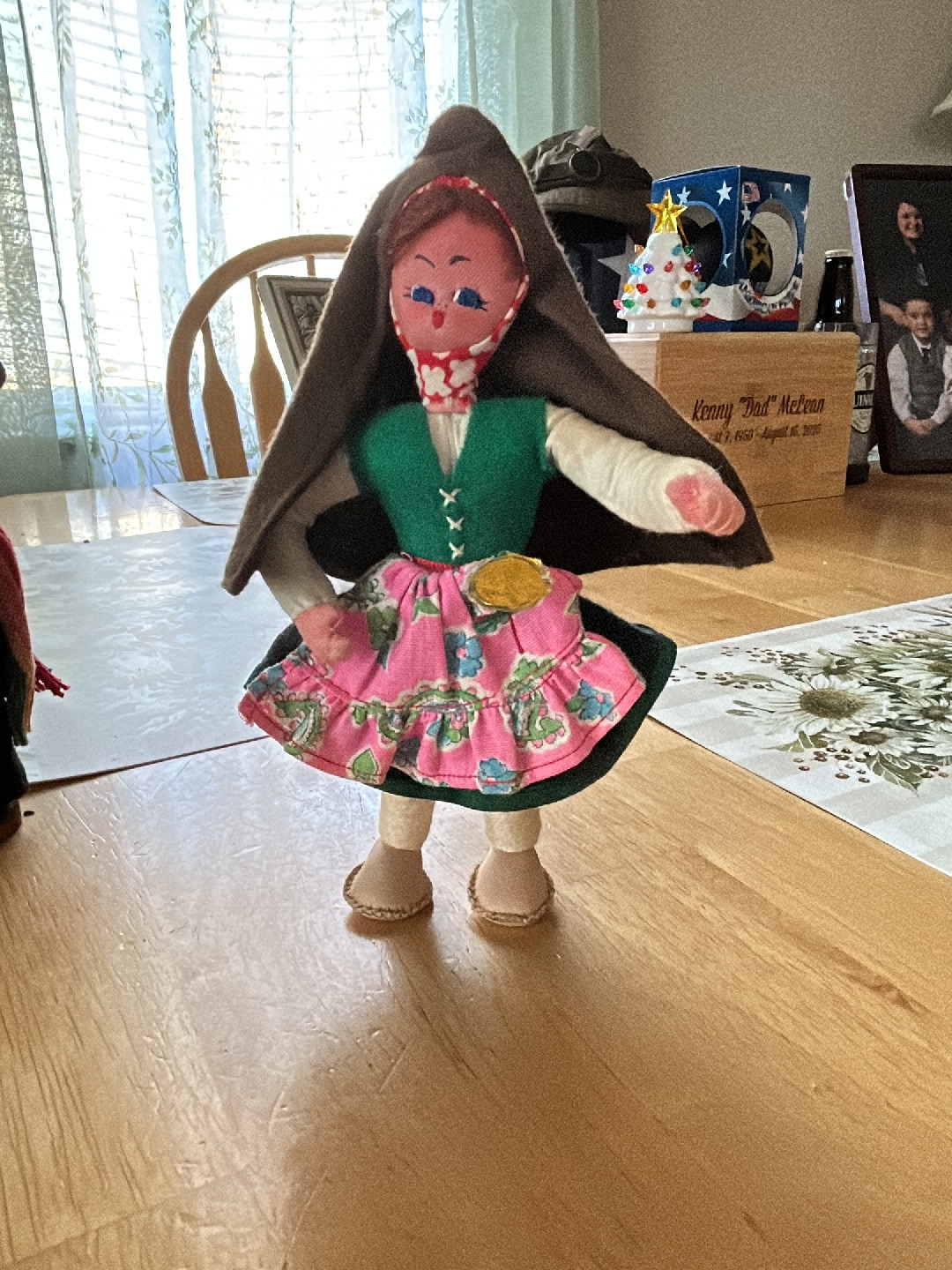 Cloth folk doll 'Mascotes Maria Helena' from Portugal