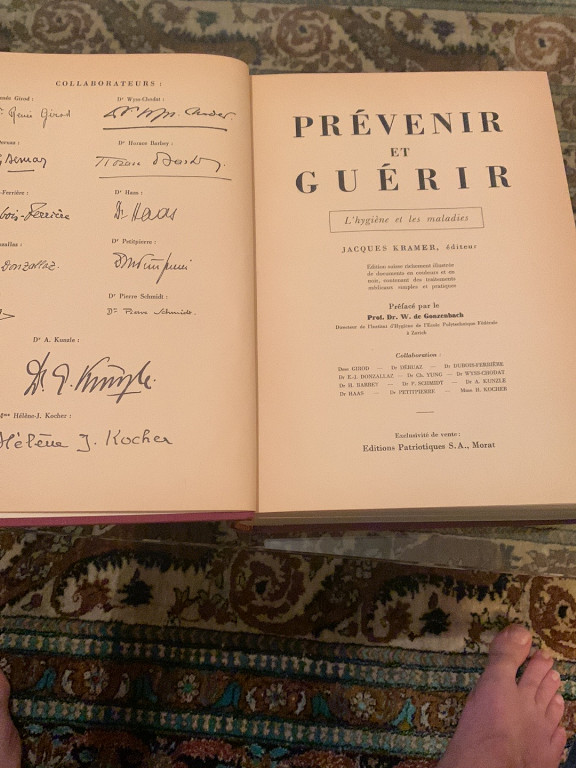 Livre médical intitulé 'Prévenir et Guérir' publié par Jacques Kramer Éditeur