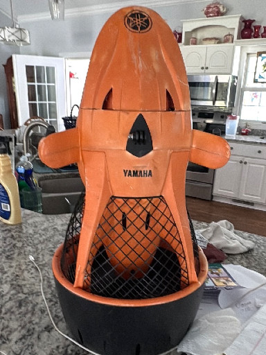 Yamaha RDS200 underwater sea scooter for snorkeling and diving