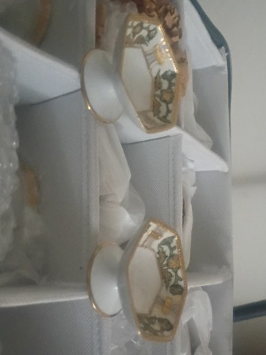 Hand-painted Nippon porcelain trinket or nut dish with gold gilt and floral moriage decoration