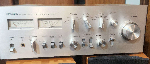 Vintage Yamaha CA-2010 Natural Sound Stereo Integrated Amplifier