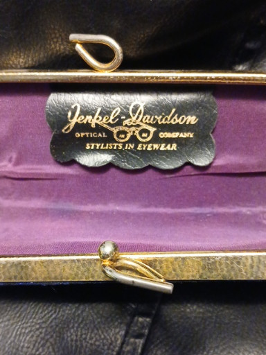 Vintage eyeglasses case by Jenkel-Davidson Optical Company