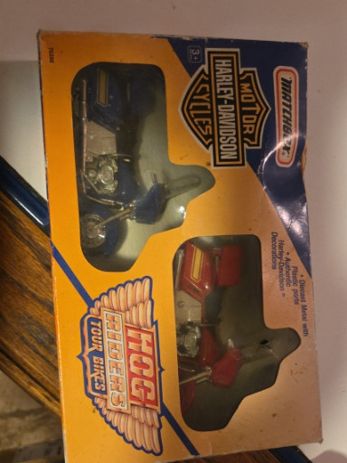 Matchbox Harley-Davidson Hog Riders Tour Bikes diecast motorcycle set, 1992